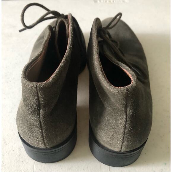 Bandolino Dark Green Women's Size 6 Soft Suede Ankle Chukka Boots Lace Up - Picture 4 of 7